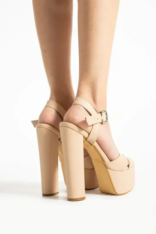 7-9600 16cm Thick Heel Bridal Shoes - 6