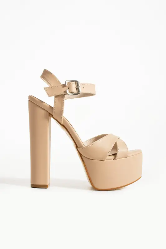 7-9600 16cm Thick Heel Bridal Shoes - 1