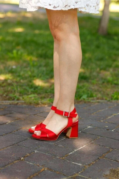 7 Cm Mother of Pearl Satin Bridal Shoes Running Guaranteed - Modazone (1)