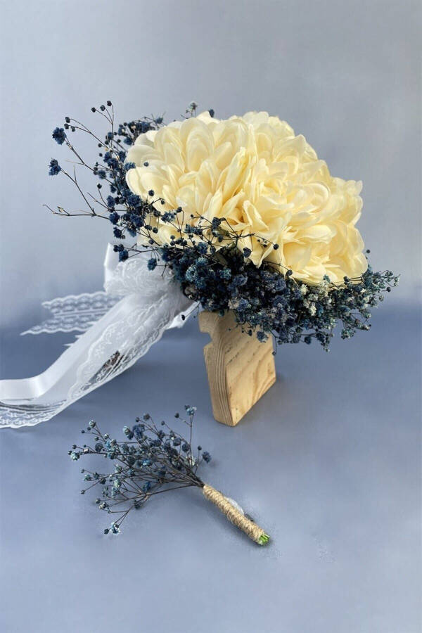 7 Star Bridal Bouquet with Blue Satin Ribbon - 2