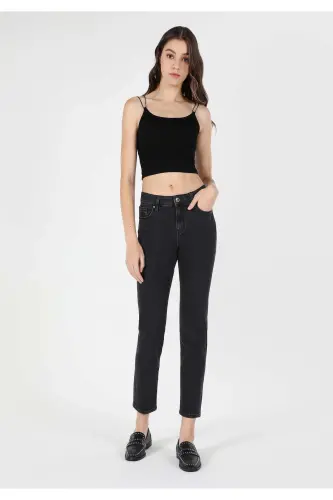 703 Carla Mid Rise Slim Fit Straight Leg Black Women's Pants - 8