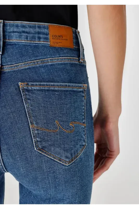 Slim Fit Orta Bel Düz Paça Kadın Denim Jean Pantolon - 6