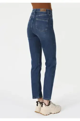 Slim Fit Orta Bel Düz Paça Kadın Denim Jean Pantolon - 2