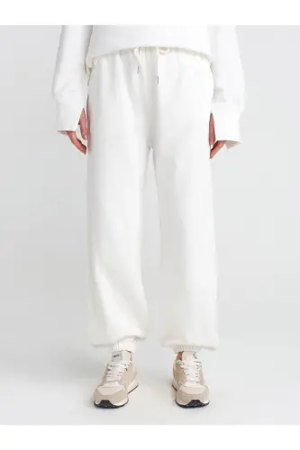 70458 Basic Jogger Pants-ecru-Ecru - 3