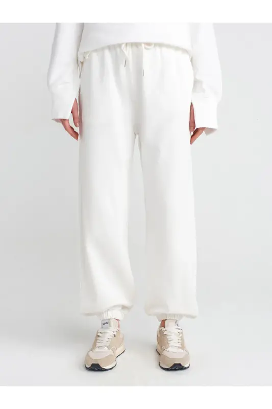 70458 Basic Jogger Pants-ecru-Ecru - 3