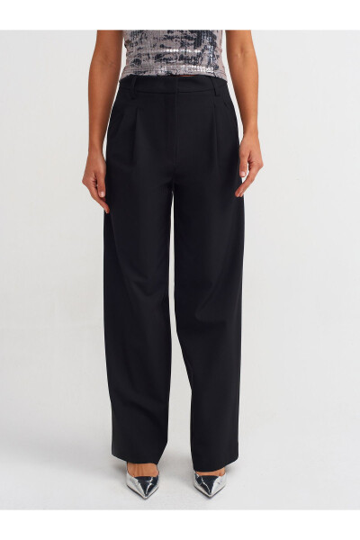 71308 High Waist Pleated Pants - Black - 12