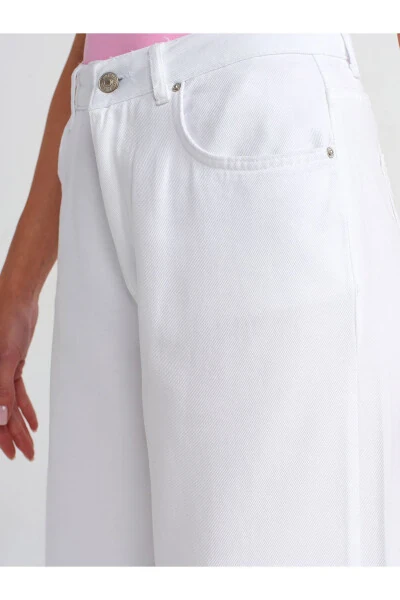 71480 Wide Leg Denim Trousers with Drape - White - 28