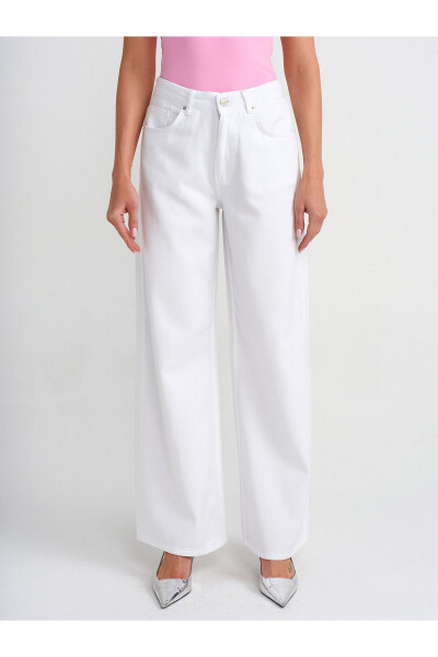71480 Wide Leg Denim Trousers with Drape - White - 13