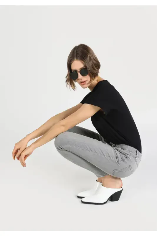 759 Lara Süper Slim Fit Normal Bel Dar Paça Kadın Pantolon - 4