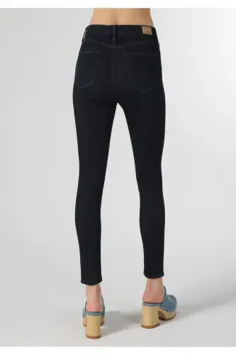 759 Lara Skinny Fit Mid Rise Slim Leg Blue Women's Jean Pants - COLIN’S (1)