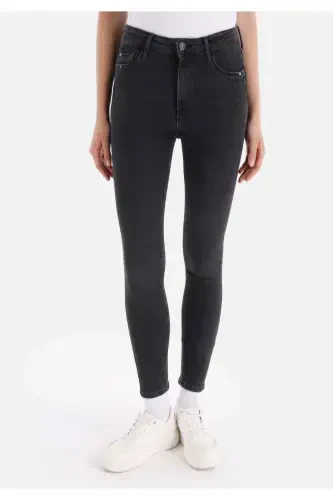 Skinny Fit Orta Bel Dar Paça Kadın Siyah Jean Pantolon - 4
