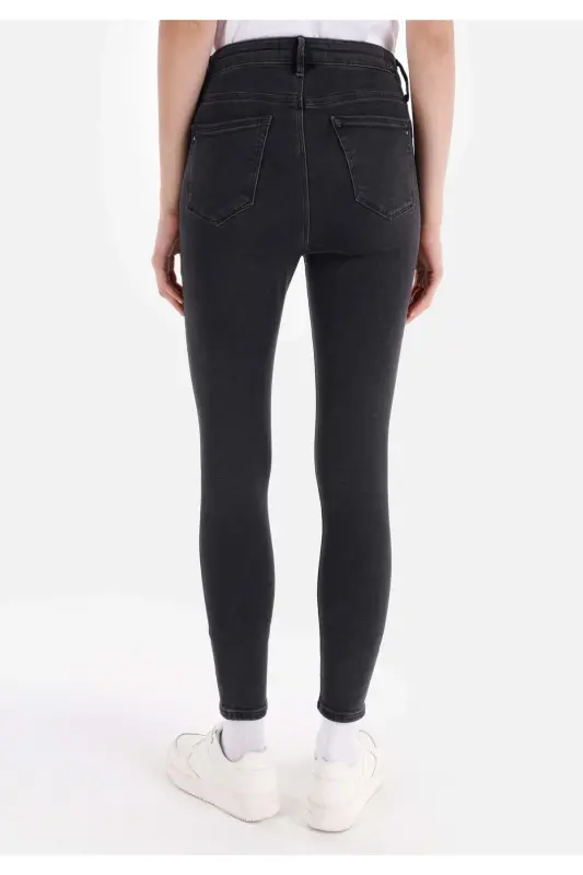 759 Lara Super Slim Fit Oddiy Bel Tor To'g'ri Oyoqli Qora Ayollar Shimi - 2