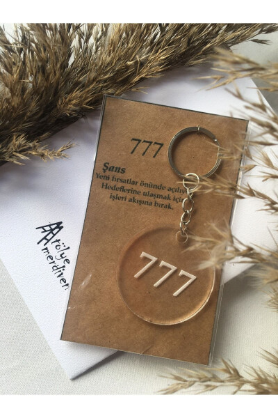 777 Lucky Angel Number Keychain Transparent Luxury Bag Accessory Good Luck Charm Keychain - 1