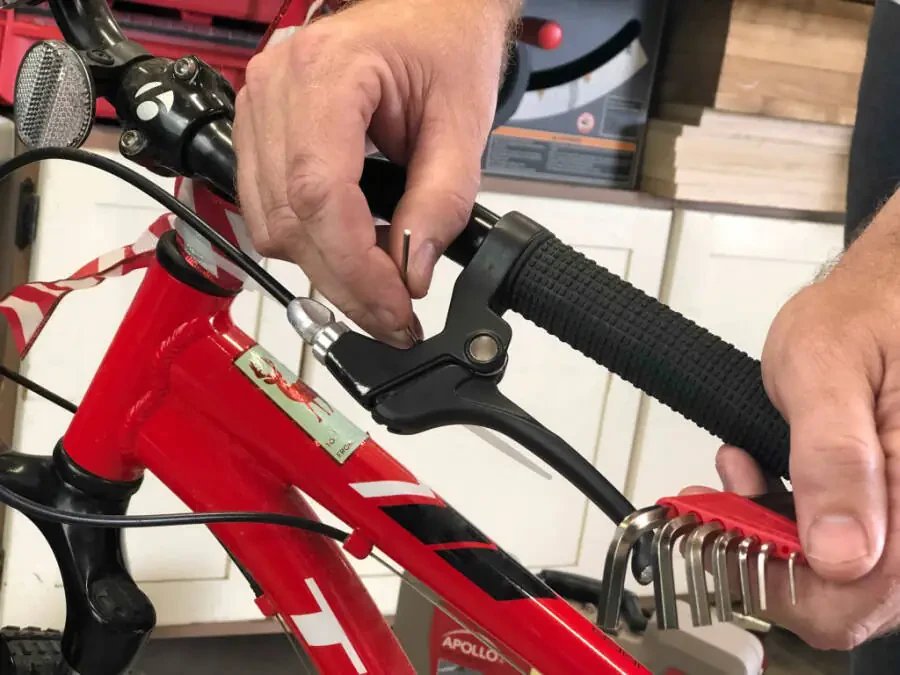 79 qismli ko'p maqsadli asboblar to'plami - DT9411 - 11