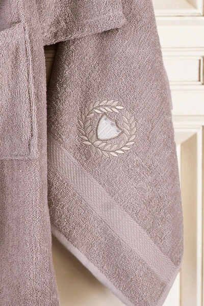 8-Piece Family Bathrobe Set - 4