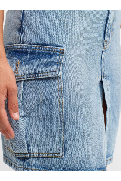 80548 Yon tomonlari cho'ntakli midi denim yubka - Ko'k - 4