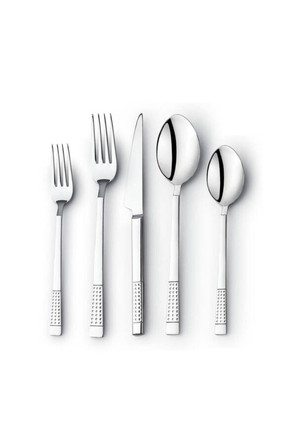 90 Piece Cutlery Set - 2