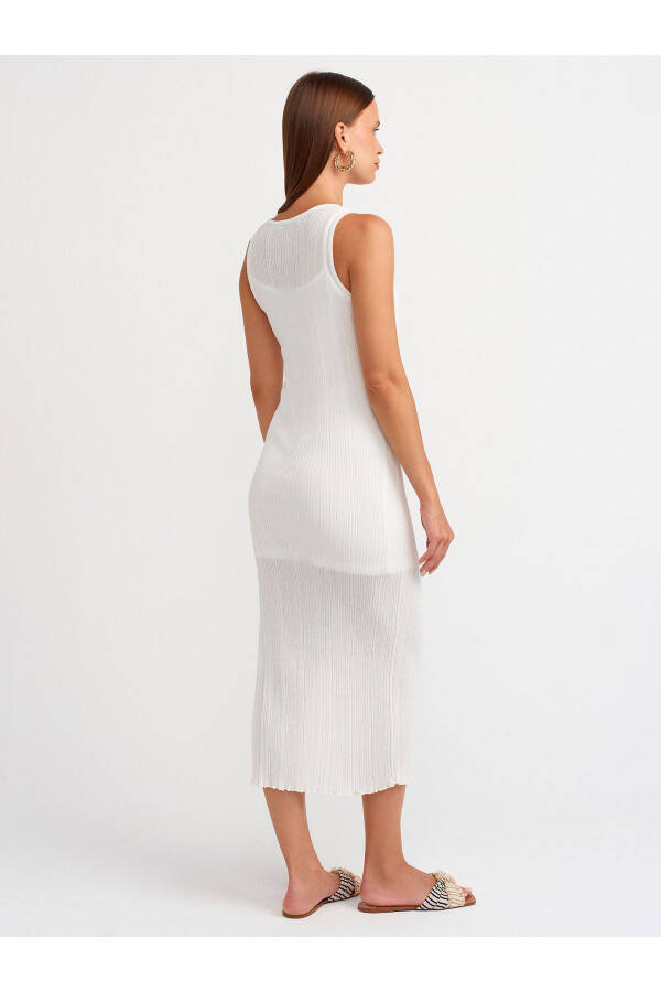 90202 Тонкое трикотажное платье с разрезами - Экру - 2