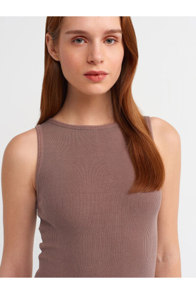 90891 Yıkama Efektli Kolsuz Uzun Elbise-Kahve-Kahve - 4