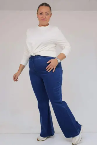 9137-19 Plus Size Elastic Waist Flared Jeans - Blue - BÜYÜKBEDENIZ (1)
