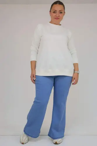 9137-19 Plus Size Elastic Waist Flared Jeans - Light Blue - 1