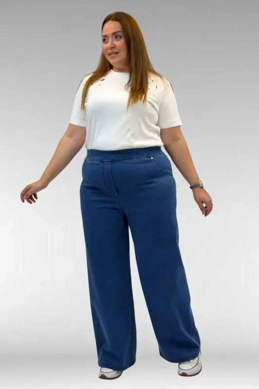 9182-9 Plus Size Elastic Waist Wide Leg Jeans - Light Blue - 2