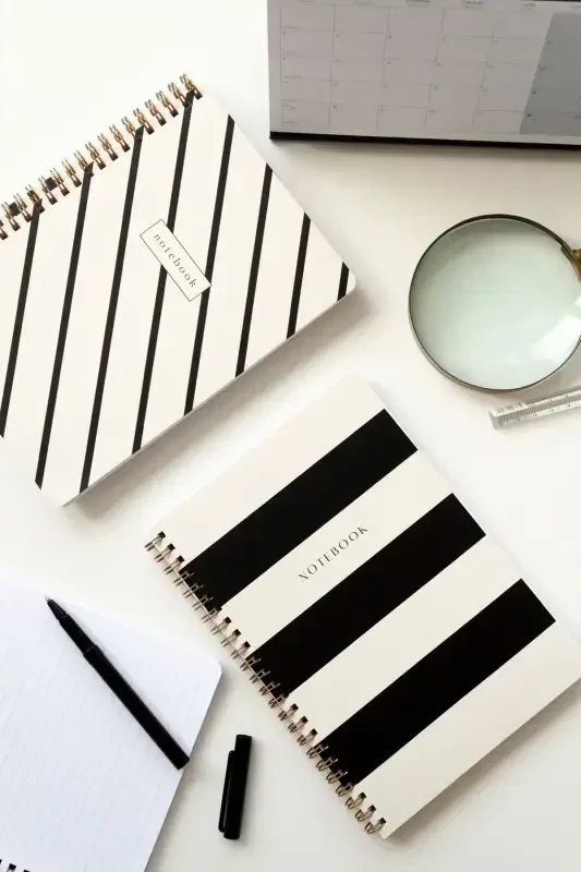 A5 Spiral Notebook 80 sheets 4-pack - Ruled-Black - Modazone