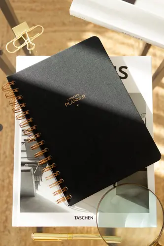A5 Spiralli Zig'ir Doimiy Planlashtiruvchi Kundalik Qora - MATT NOTEBOOK (1)