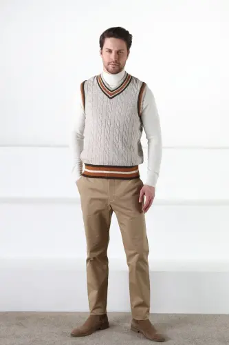 A.Beige Knitted Pattern V-Neck 100% Lambswool Men's Sweater - A.Beige - 3