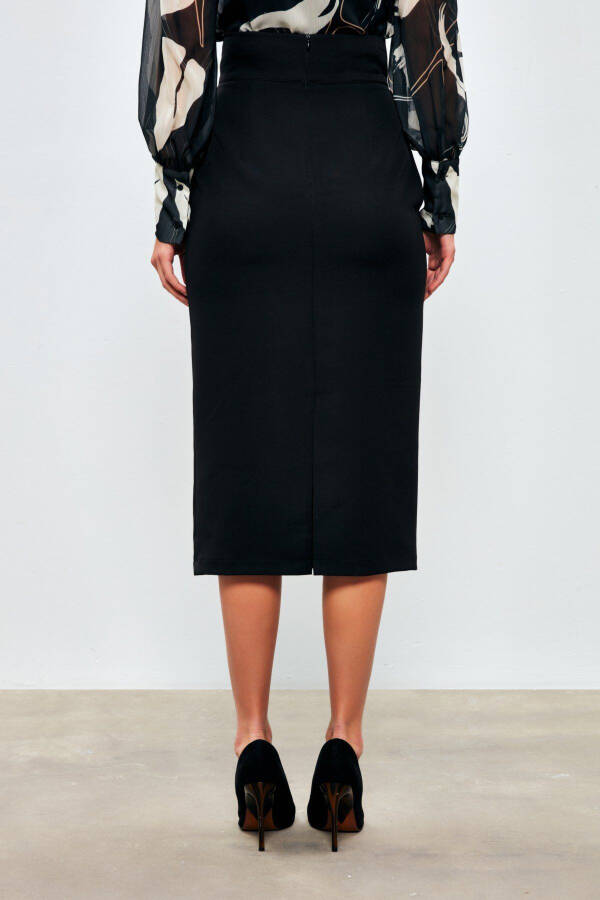 Accessory Detailed Pencil Skirt - BLACK - 5