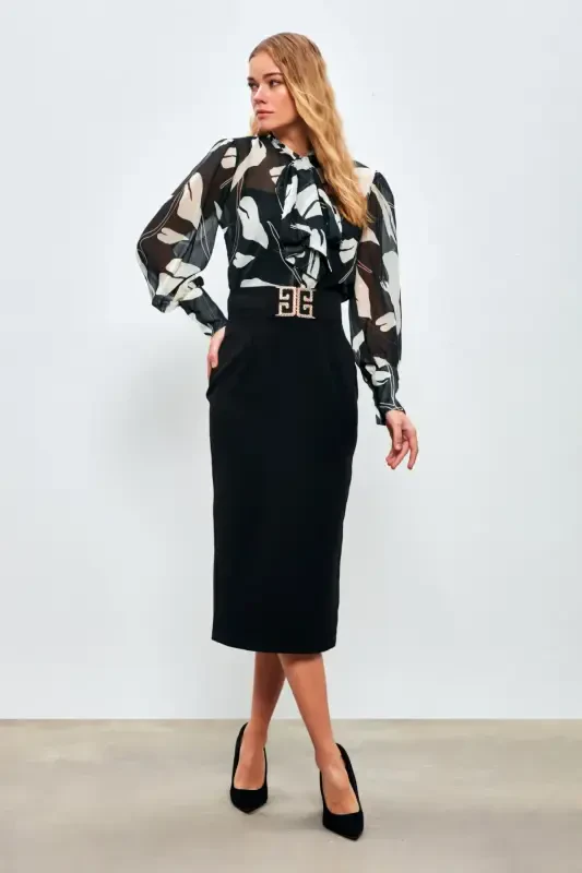 Accessory Detailed Pencil Skirt - BLACK - SATEEN