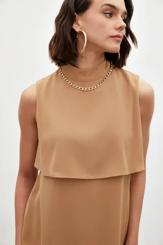 Accessory Detailed Ruffle Blouse - Camel - 6