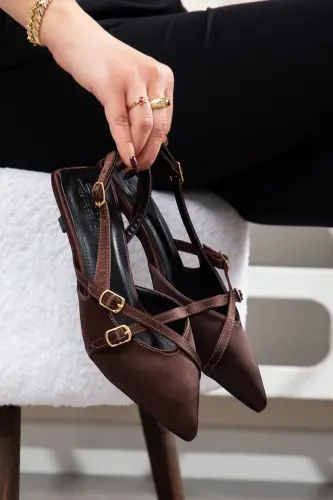 Acı Kahve Saten Gold Tokalı 3 cm. Kısa Topuklu Kadın Ayakkabı Sivri Burun-Kahve Saten - BAK STORE (1)