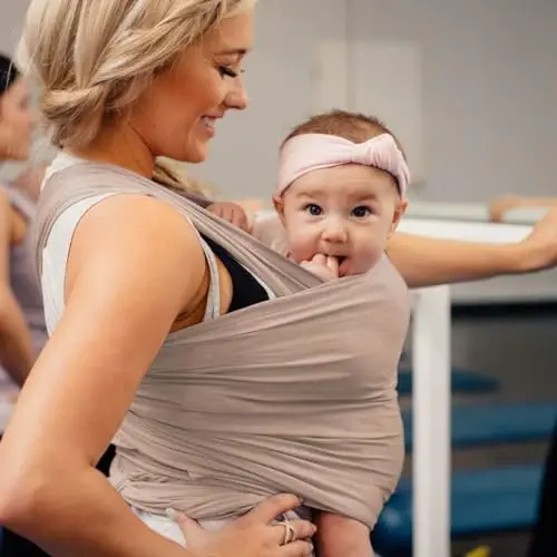 Acrabros Baby Wrap Carrier,Hands Free Baby Carrier Sling,Lightweight,Breathable,Softness,Perfect for Newborn Infants and Babies Shower Gift,Dark Cappuccino - 4