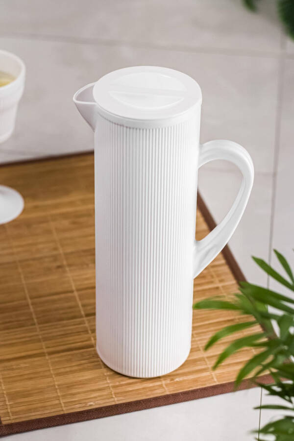 Acrylic Baroque 1.5 L White Jug (Fits Refrigerator Shelf) - 2