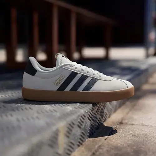 adidas Ayollar uchun VL Court 3.0 krossovkalari - 3