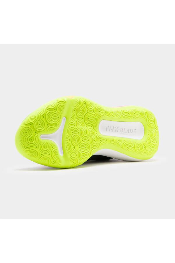 Adult Basketball Shoes - Black - Elevate 500 Mid - 6