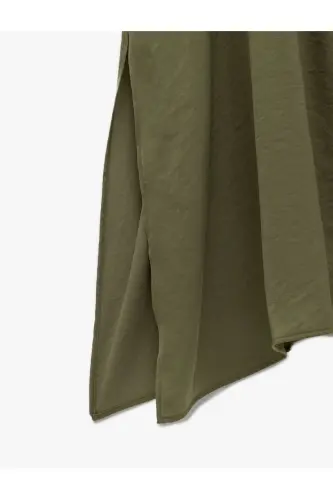 Aerobin Fabric Loose Fit Crossover Collar Half Batwing Sleeve Long Satin Dress-Light Green - 6