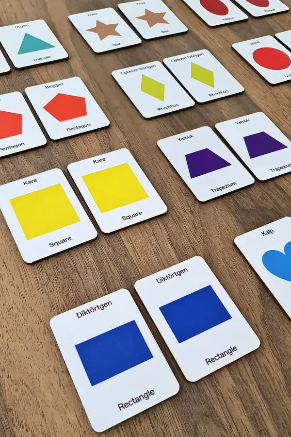 Ahşap Geometrik Şekiller Zeka Kartları Eşleştirme Oyunu Okul Öncesi Eğitim Materyali-Geometrik Şekiller - 1