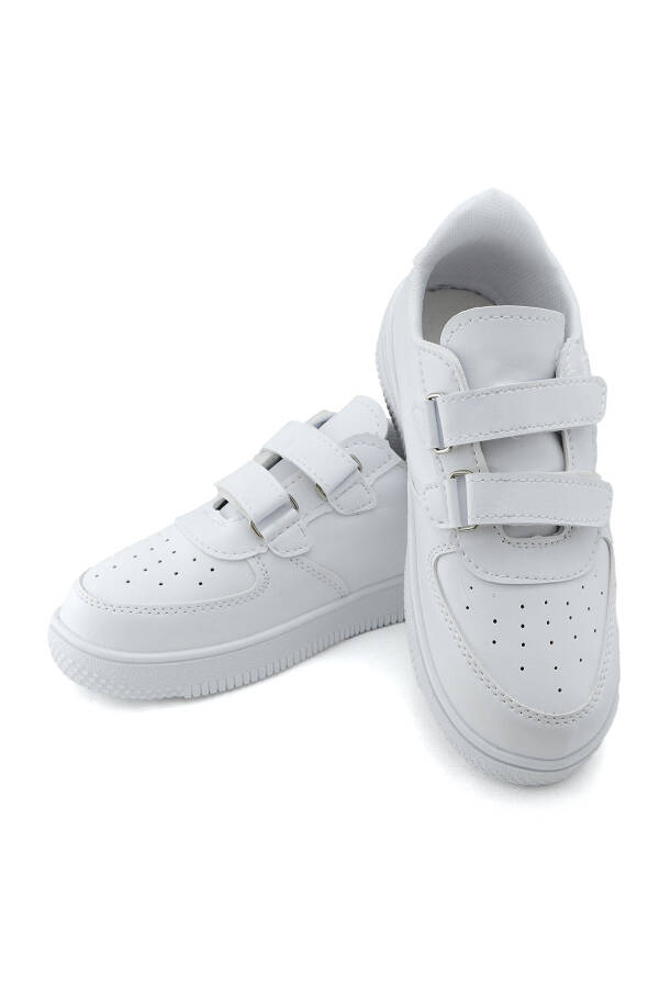 Air Sole Breathable White White Kids Sports Shoes - 3