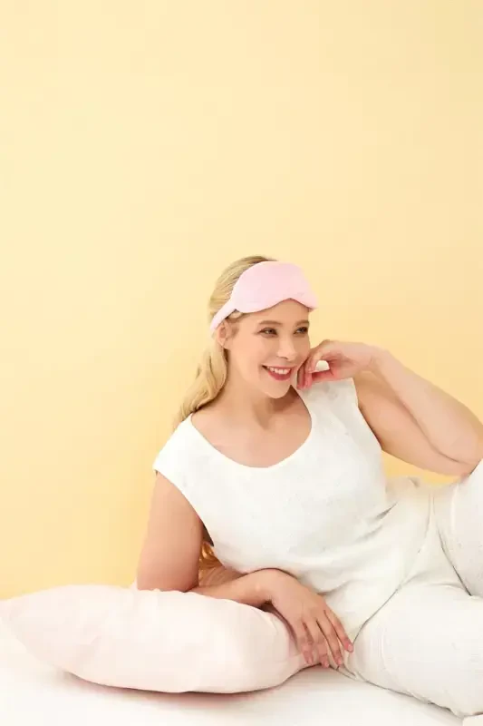 Akbeniz Ayollar Ecru Zig'ir Jakarli Katta O'lchamli Pastki Yuqori Kostyum - 5