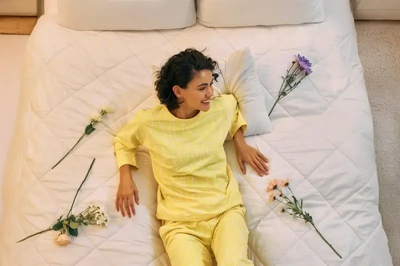 Akbeniz Ayollar Oversize Sariq Naqshli Paxtalik Qalin Pijama To'plami - 7