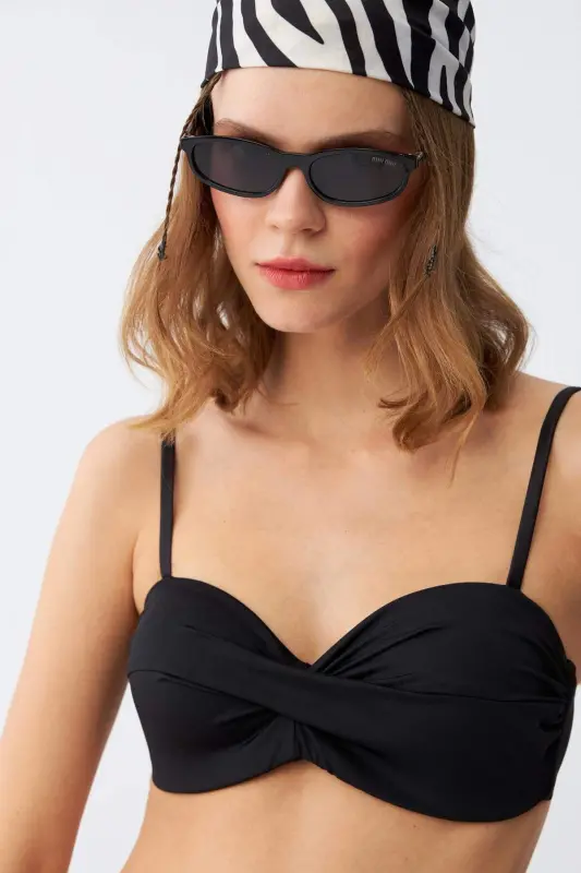 Akbeniz ayollar uchun yelkali qora bikini to'plami - 4