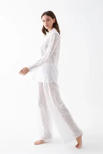 Akbeniz Kadın Beyaz Şeffaf Jakar Düğmeli Pijama Takımı - 6