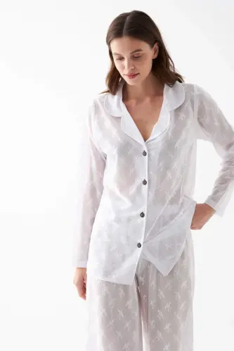 Kadın Beyaz Şeffaf Jakar Düğmeli Pijama Takımı - 4