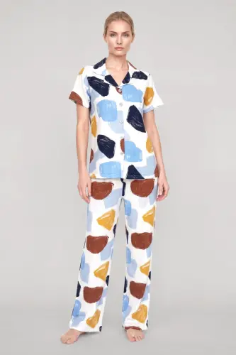 Akbeniz Kadın Ekru Desenli Klasik Gömlek Yaka Pijama Takımı - 1