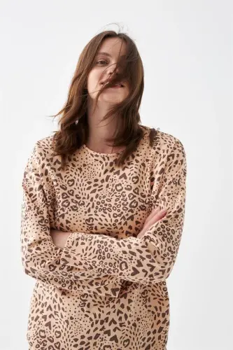 Akbeniz Kadın Oversize Bej Leopar Desenli Pamuklu Kalın Pijama Takımı - 4