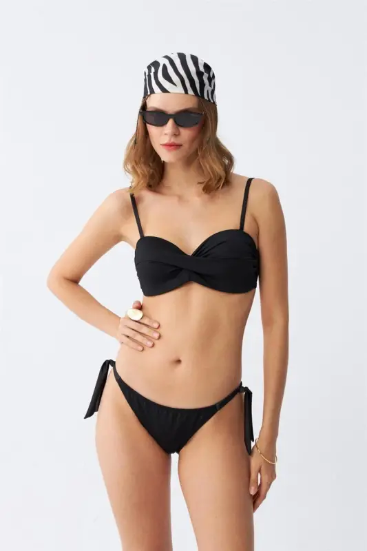 Akbeniz Kadın Straplez Siyah Bikini Takımı - 1