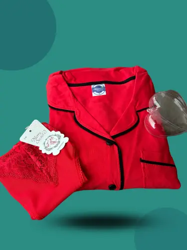 Akbeniz Kadın Yılbaşı 2'li Özel Kalp Kutulu Slip - Pijama Hediye Seti 20244 - AKBENIZ (1)