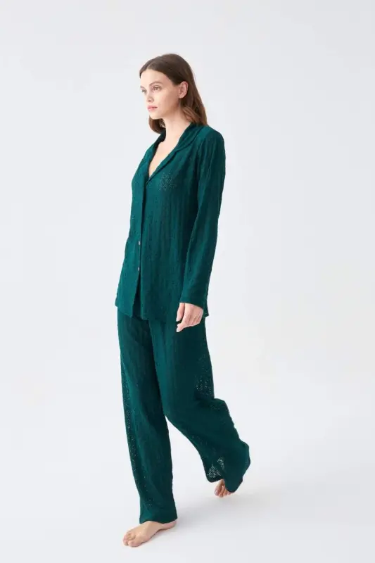 Akbeniz Kadın Zümrüt Yeşili Önden Düğmeli Rahat Kesim Pijama Takımı - 3